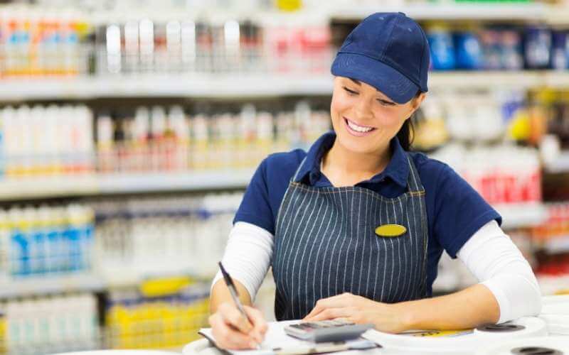 What Does a Kroger Courtesy Clerk Do? (Salary, Job Description & More)